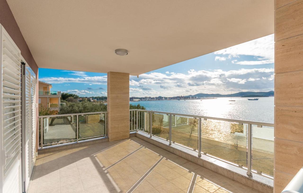 Apartments Villa Marija II Биоград на Мору Екстериор снимка